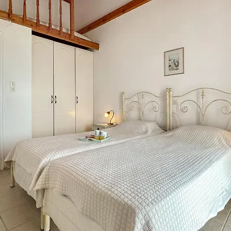 Stunning In Mantineia Messinia