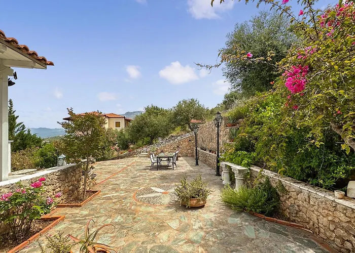 Stunning In Mantineia Messinia * Kitriaí