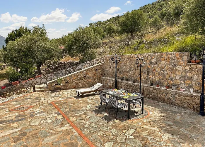 Casa de Férias Stunning In Mantineia Messinia Kitriaí